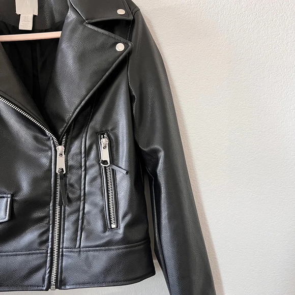 H&M Black Faux Leather Moto Biker Jacket Women’s Small Edgy Zip Front - Picture 6 of 7